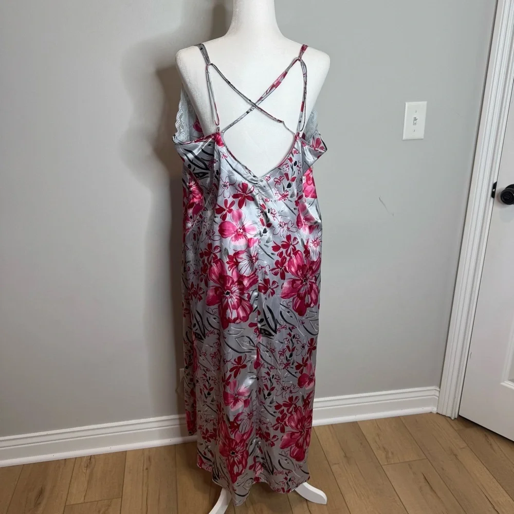 VTG Y2K Lace Trim Slip Dress Satin Floral Large Lingerie Nightgown Indie Grunge